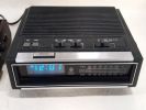 Clock radio